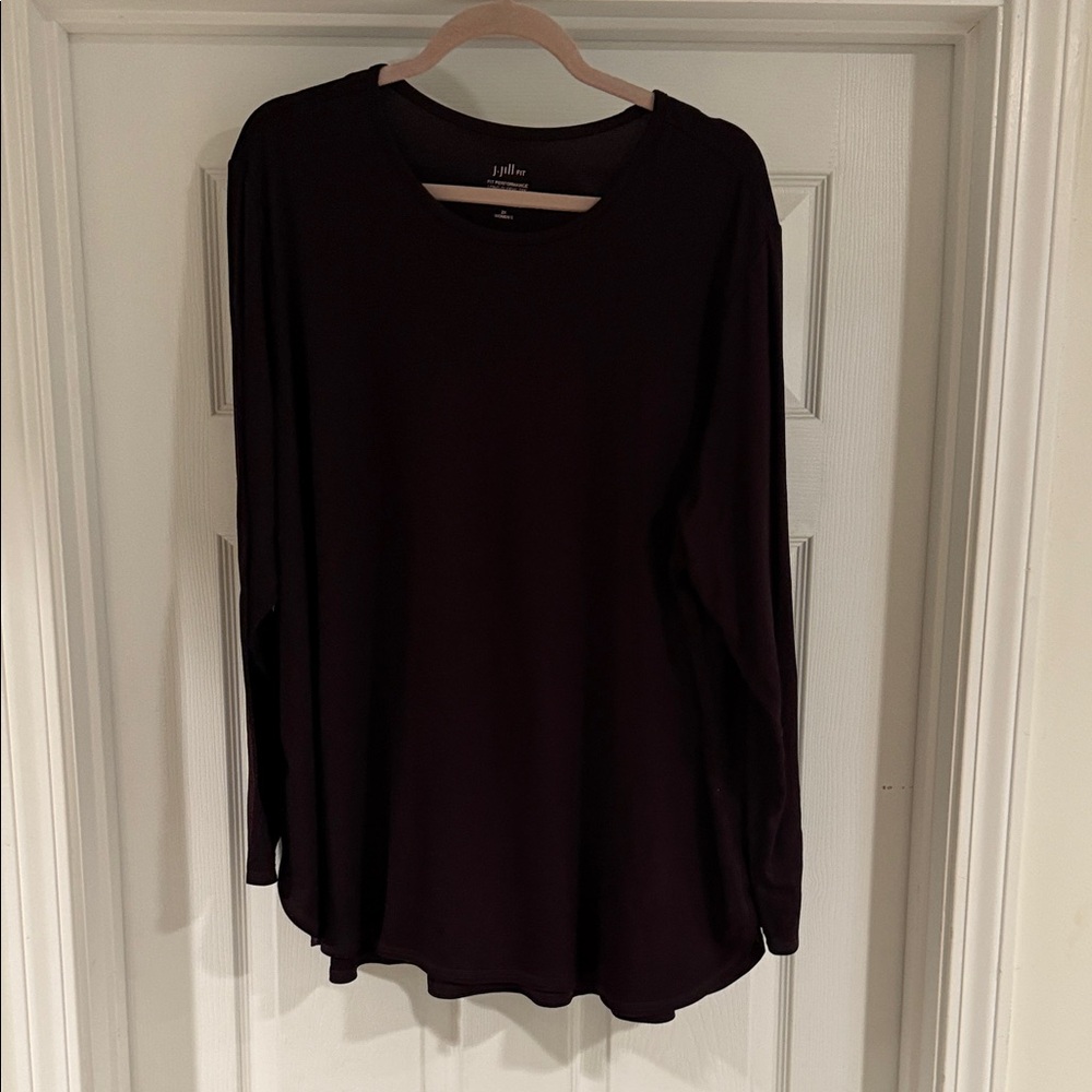 J.Jill FIT performance tee- maroon!